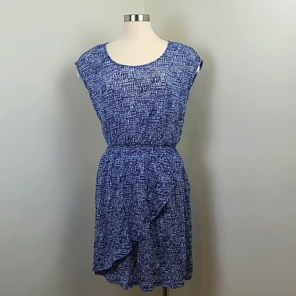 Daisy Fuentes Dress Size Small